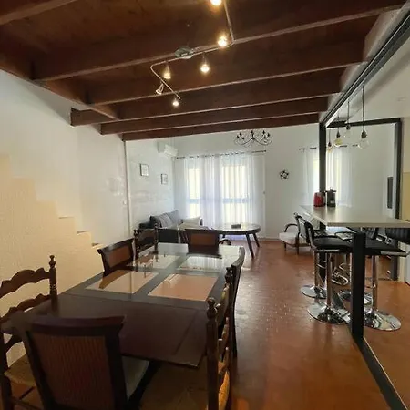 ¶ Duplex, Sur Le Port Avec Climatisation Agde