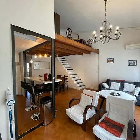 ¶ Duplex, Sur Le Port Avec Climatisation Apartamento